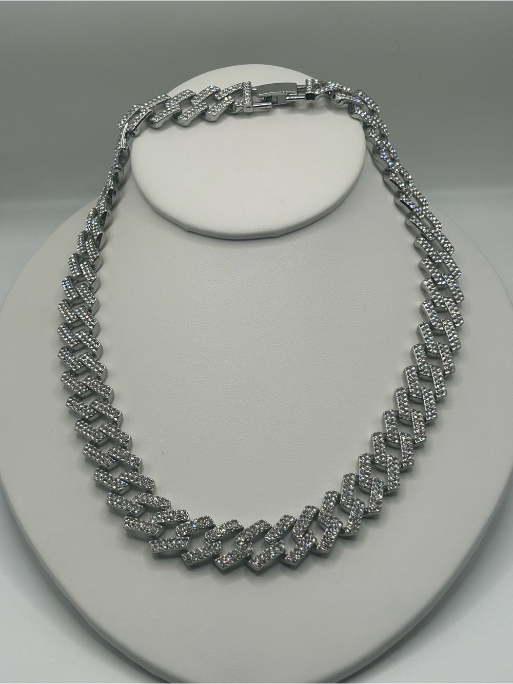 Silver tone Crystal Cuban Link Necklace - Women Jewelry